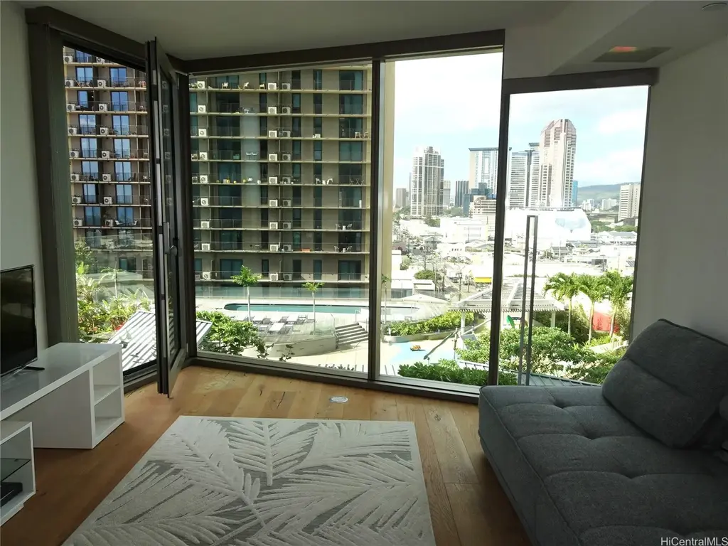1001 Queen Street # 911, Honolulu