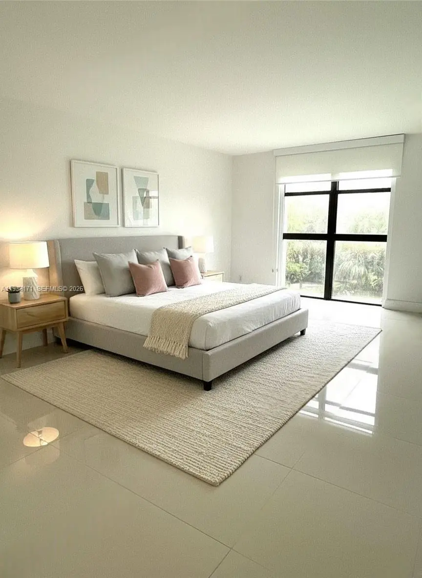 Photo of Listing #A11938171