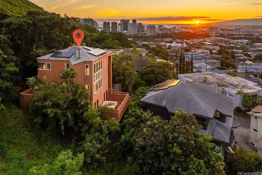 8 Prospect Street, Honolulu