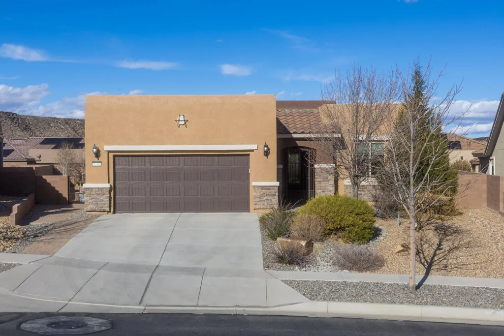 9231 Falls Creek Trail Nw, Albuquerque