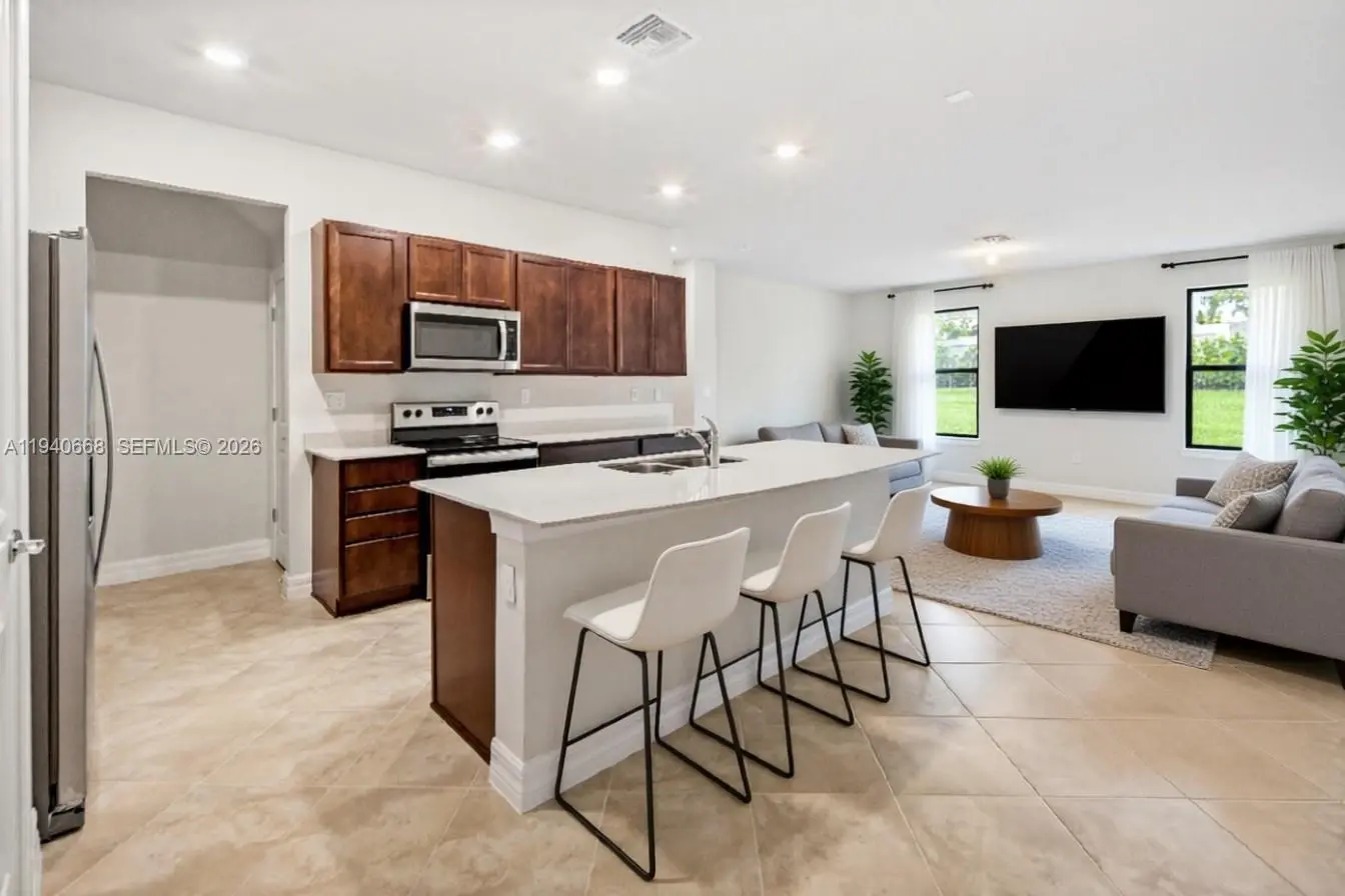 Photo of Listing #A11940668