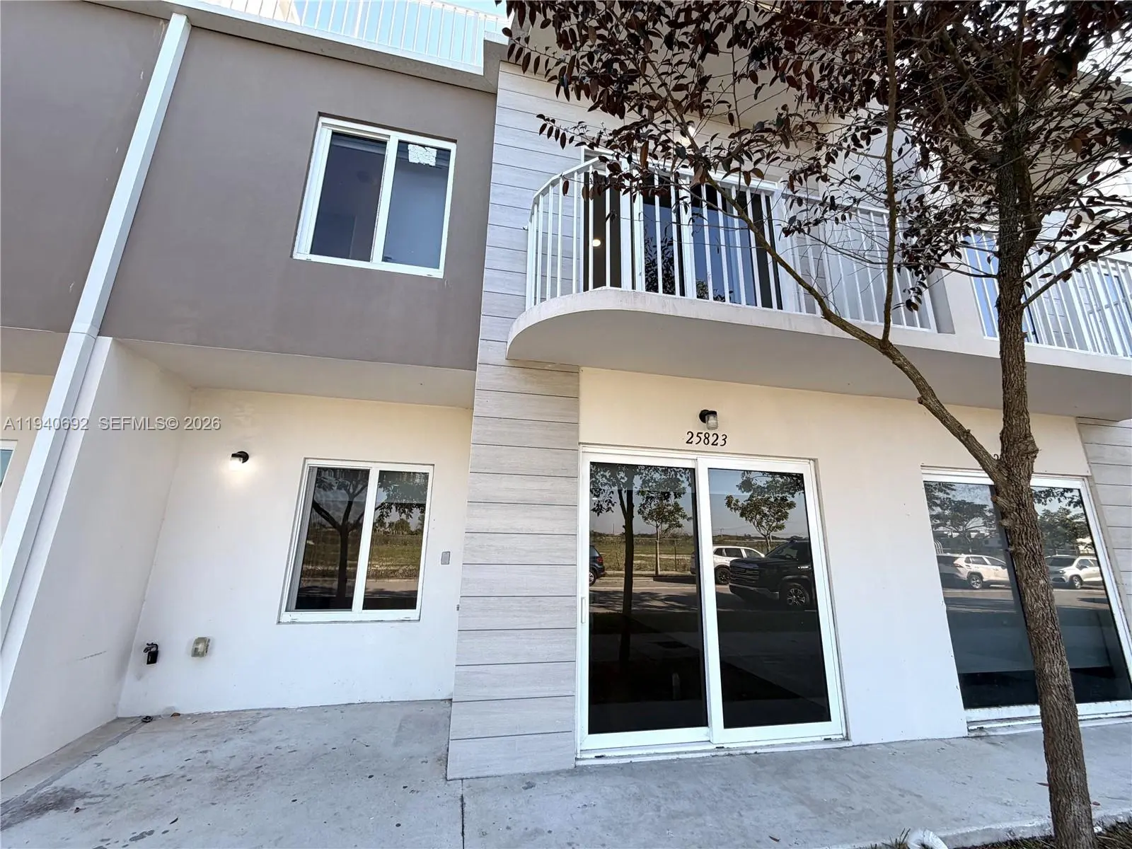 Photo of Listing #A11940692