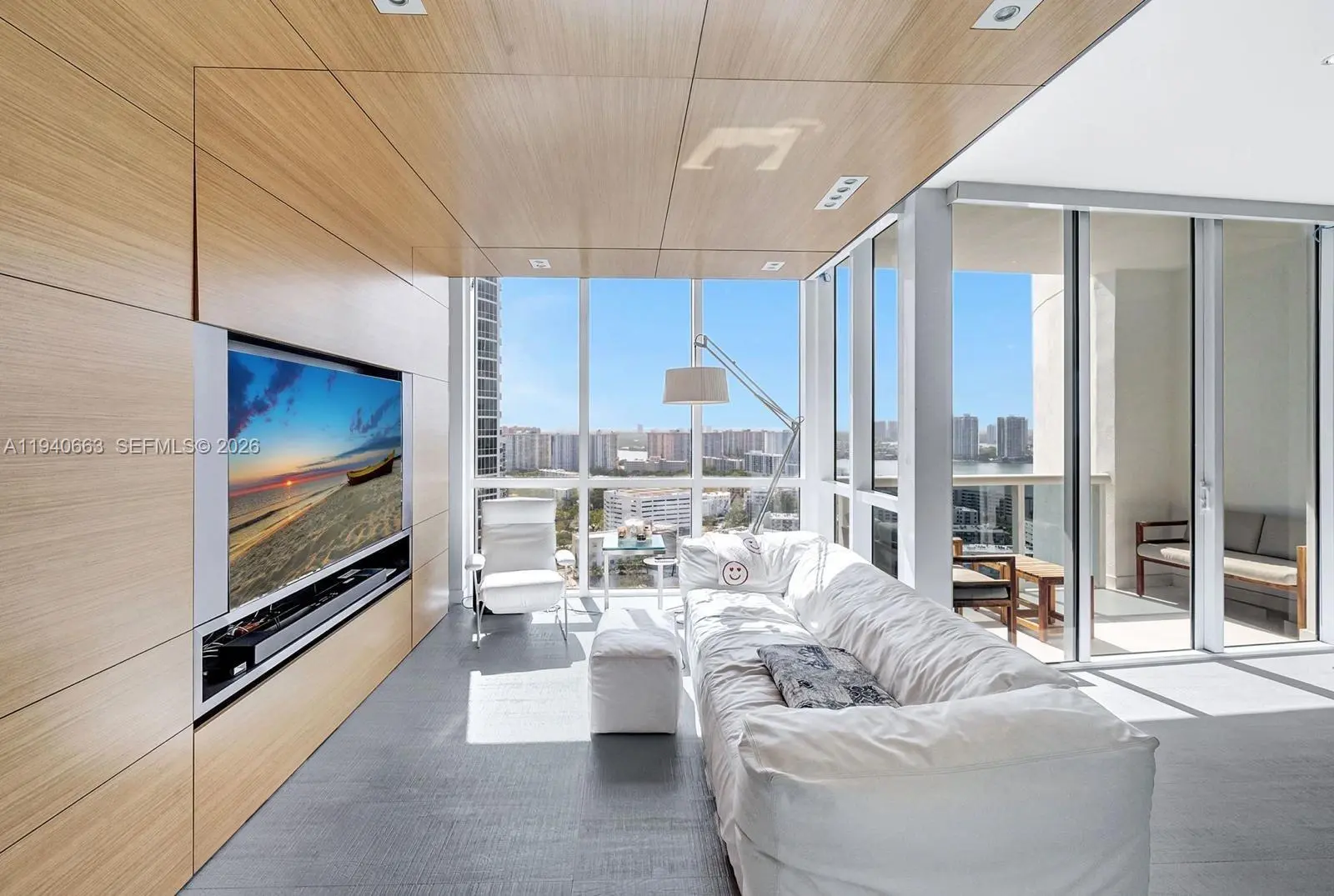 Photo of Listing #A11940663