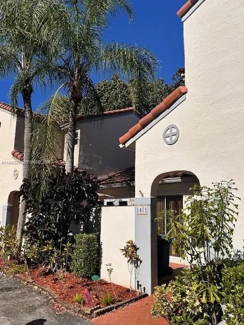 Photo of Listing #A11940831