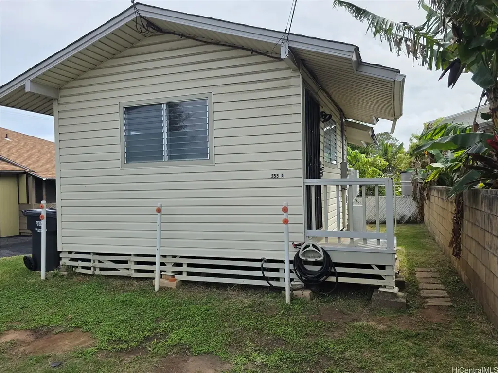 255 Maluniu Avenue # A, Kailua