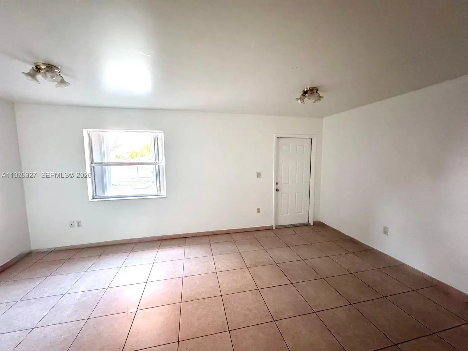 Photo of Listing #A11939327