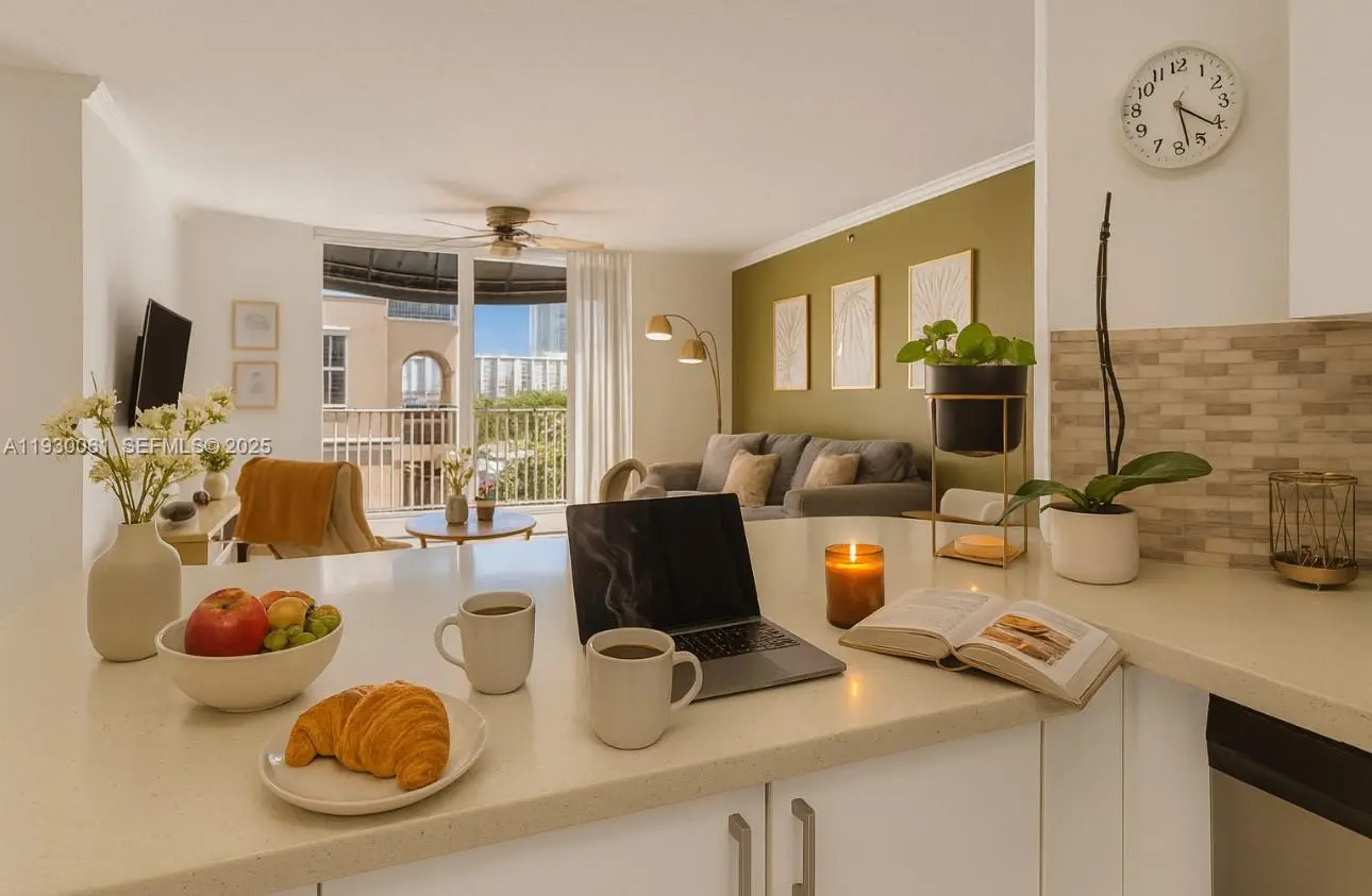 Photo of Listing #A11930061