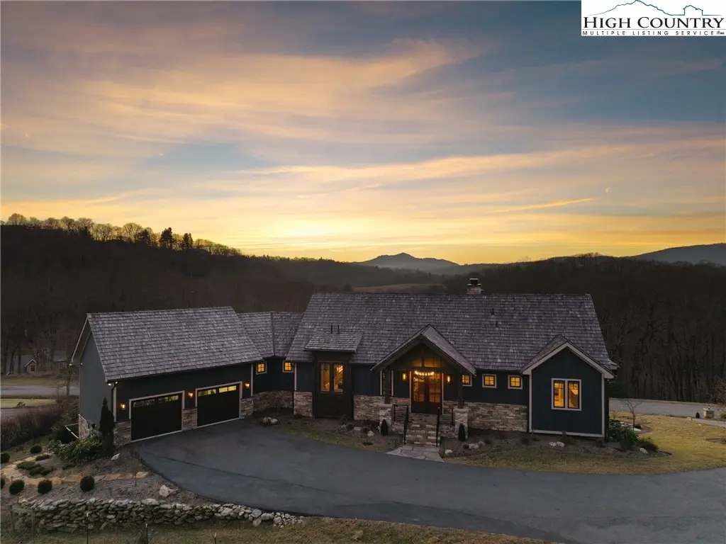 620 Firethorn Trail, Blowing Rock
