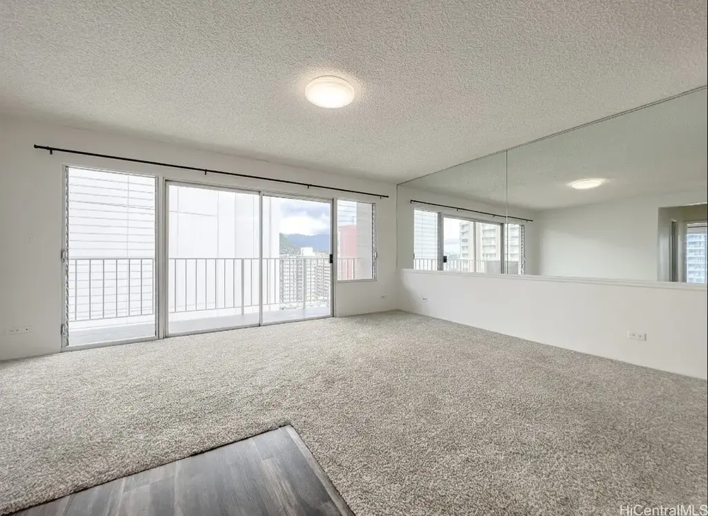 731 Amana Street # Ph1, Honolulu