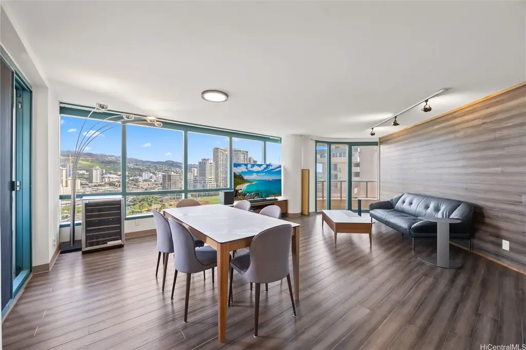 1888 Kalakaua Avenue # 1701, Honolulu