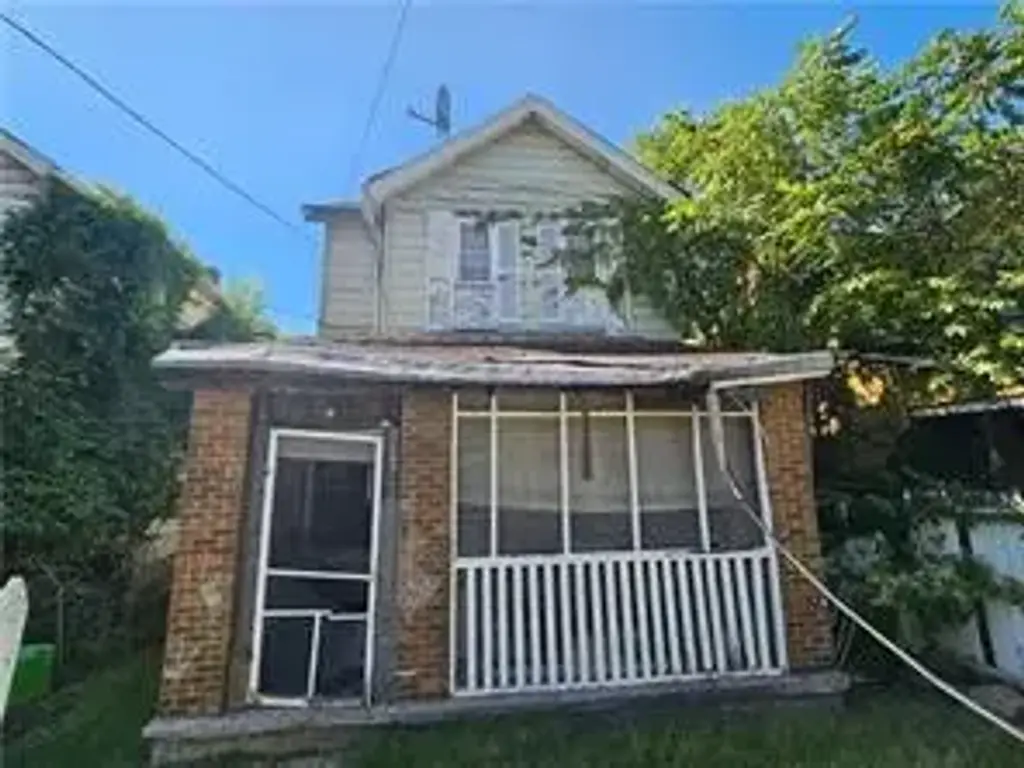 1303 Olivant Street , Highland Park