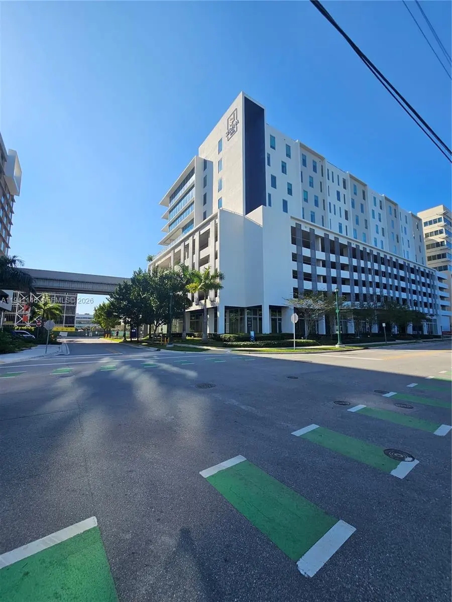 Photo of Listing #A11941145