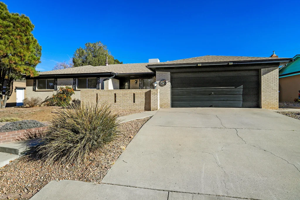 3704 Cheraz Road Ne, Albuquerque