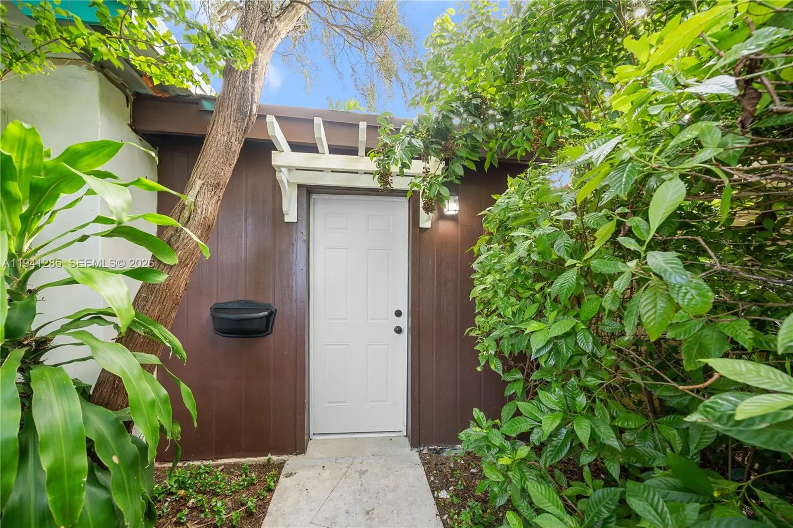 Photo of Listing #A11941285