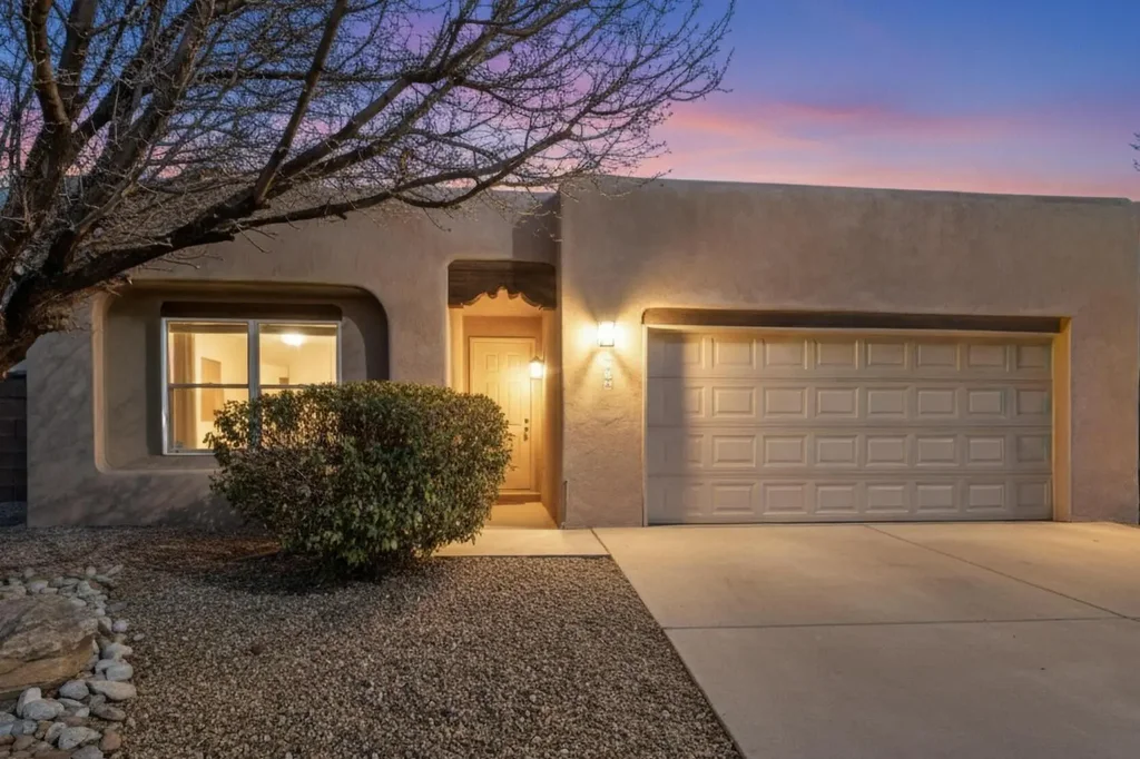 1912 Roaring Fork Place Nw, Albuquerque