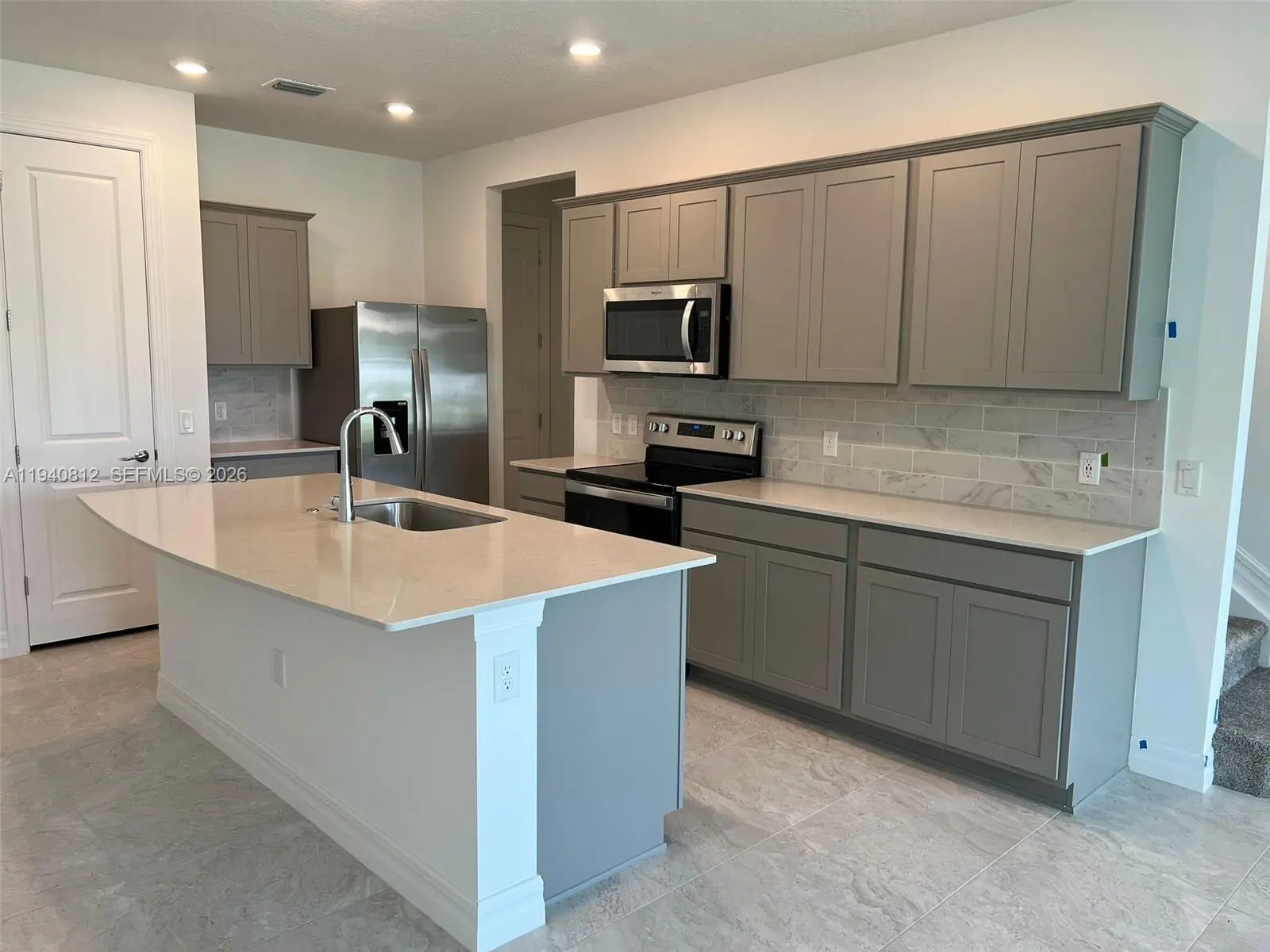 Photo of Listing #A11940812