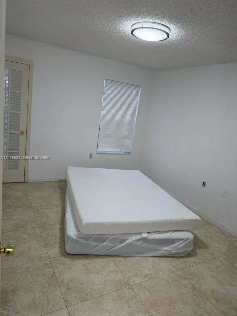 Photo of Listing #A11938538