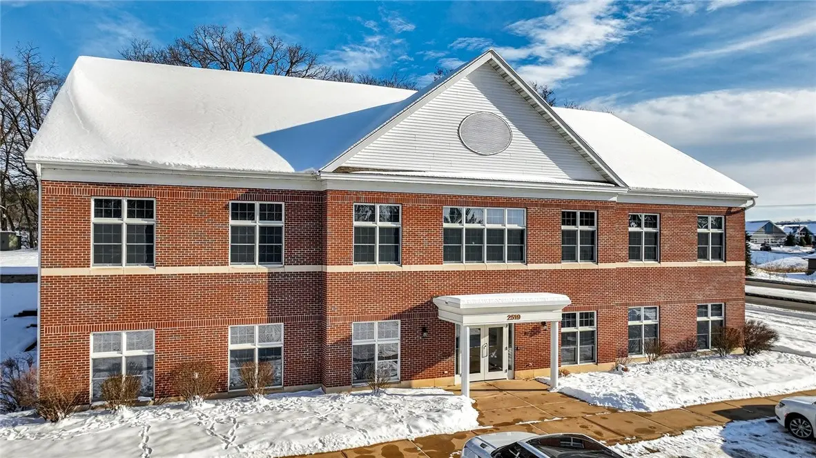 2519 N Hillcrest Parkway, Altoona