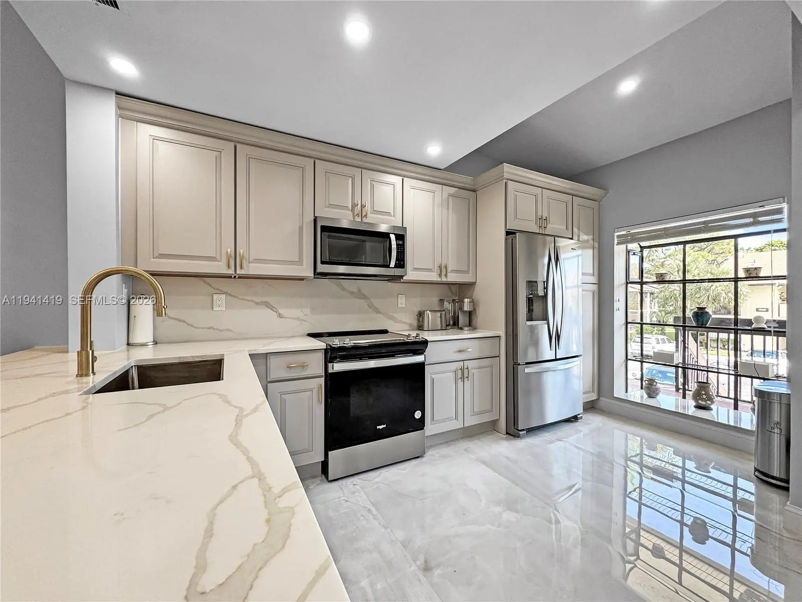 Photo of Listing #A11941419