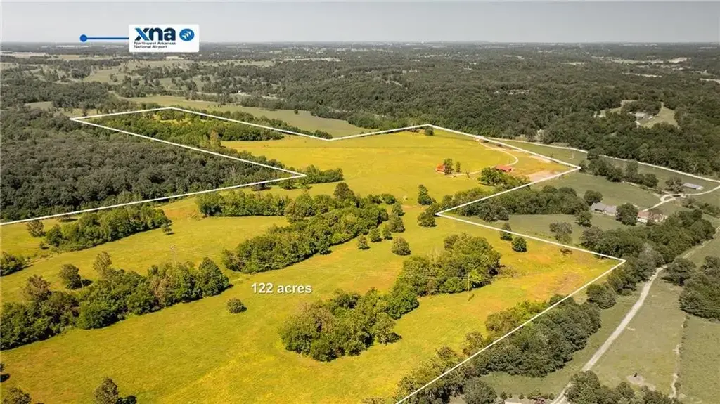13775 Rocky Comfort Road, Gentry