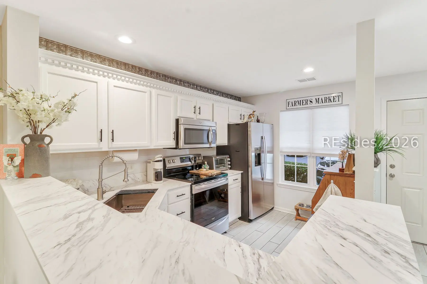 Photo of Listing #503772