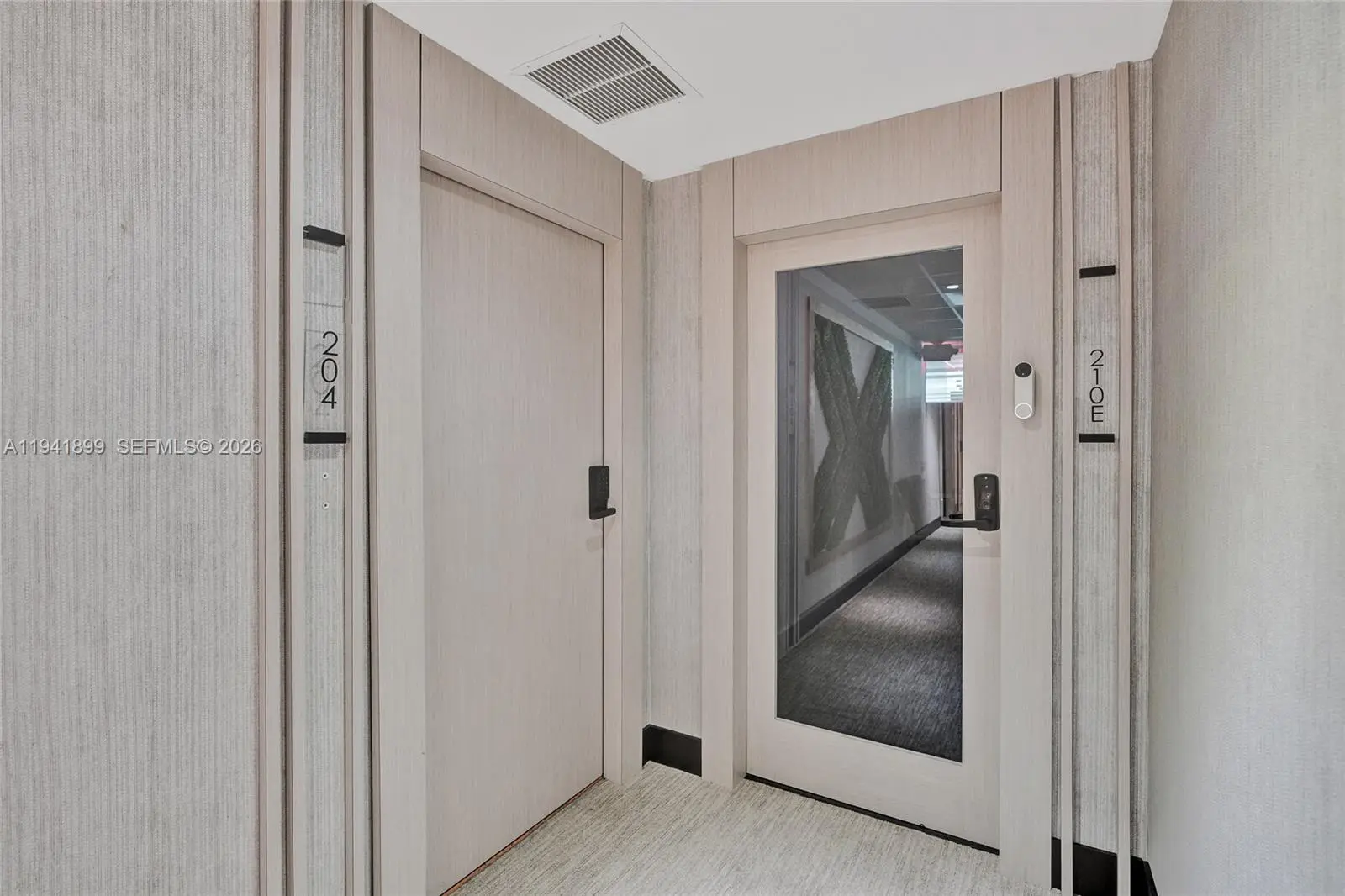 Photo of Listing #A11941899