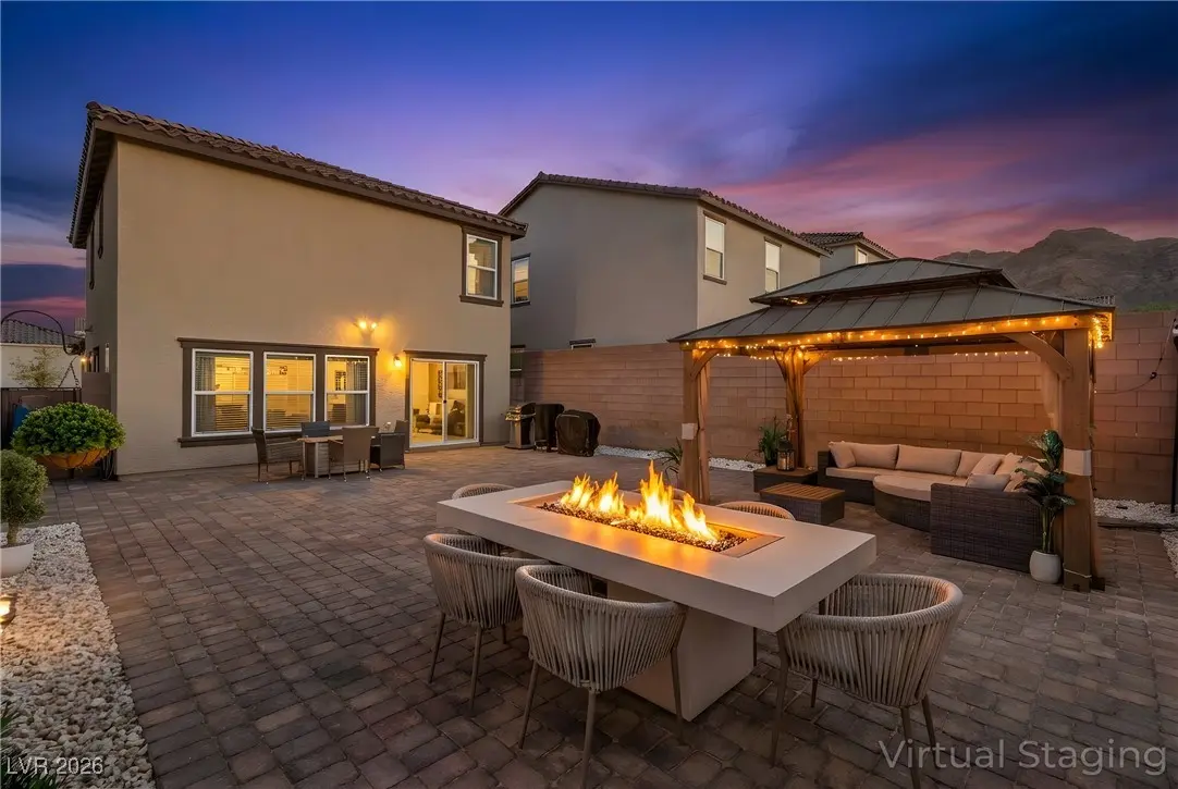 Photo of Listing #2744777