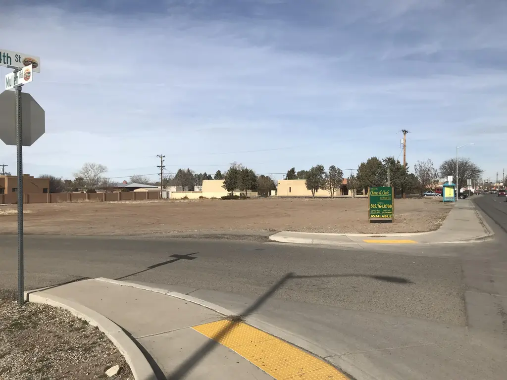 6401 4th Street Nw, Los Ranchos