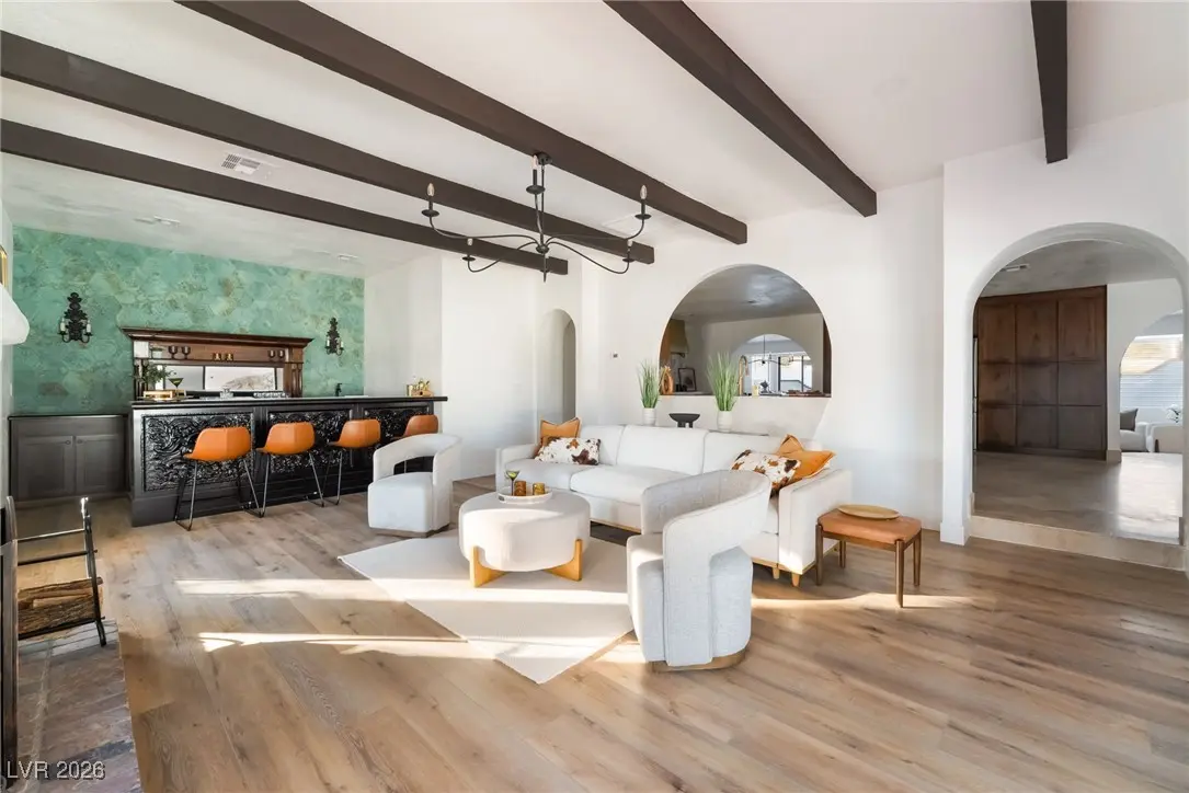 Photo of Listing #2746437