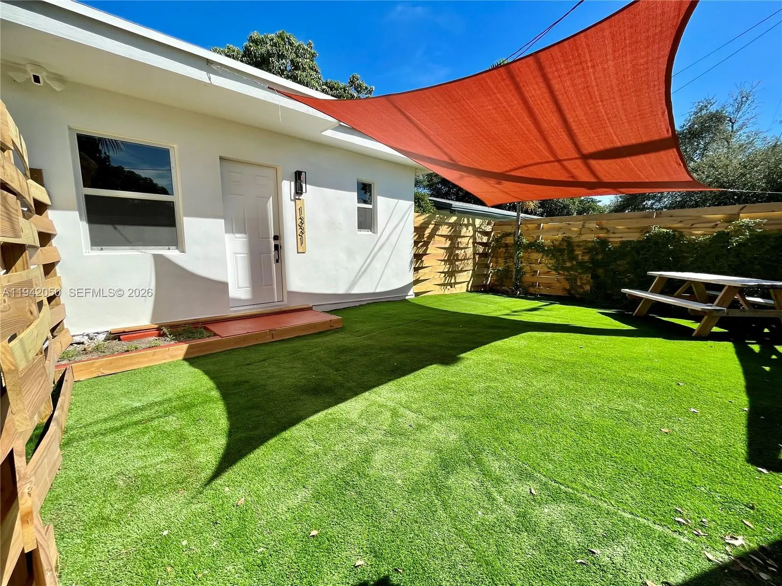 Photo of Listing #A11942050