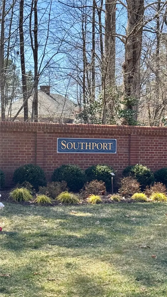 170 Southport, Williamsburg