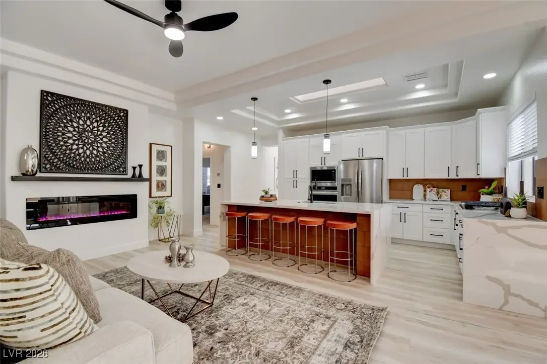 Photo of Listing #2745919