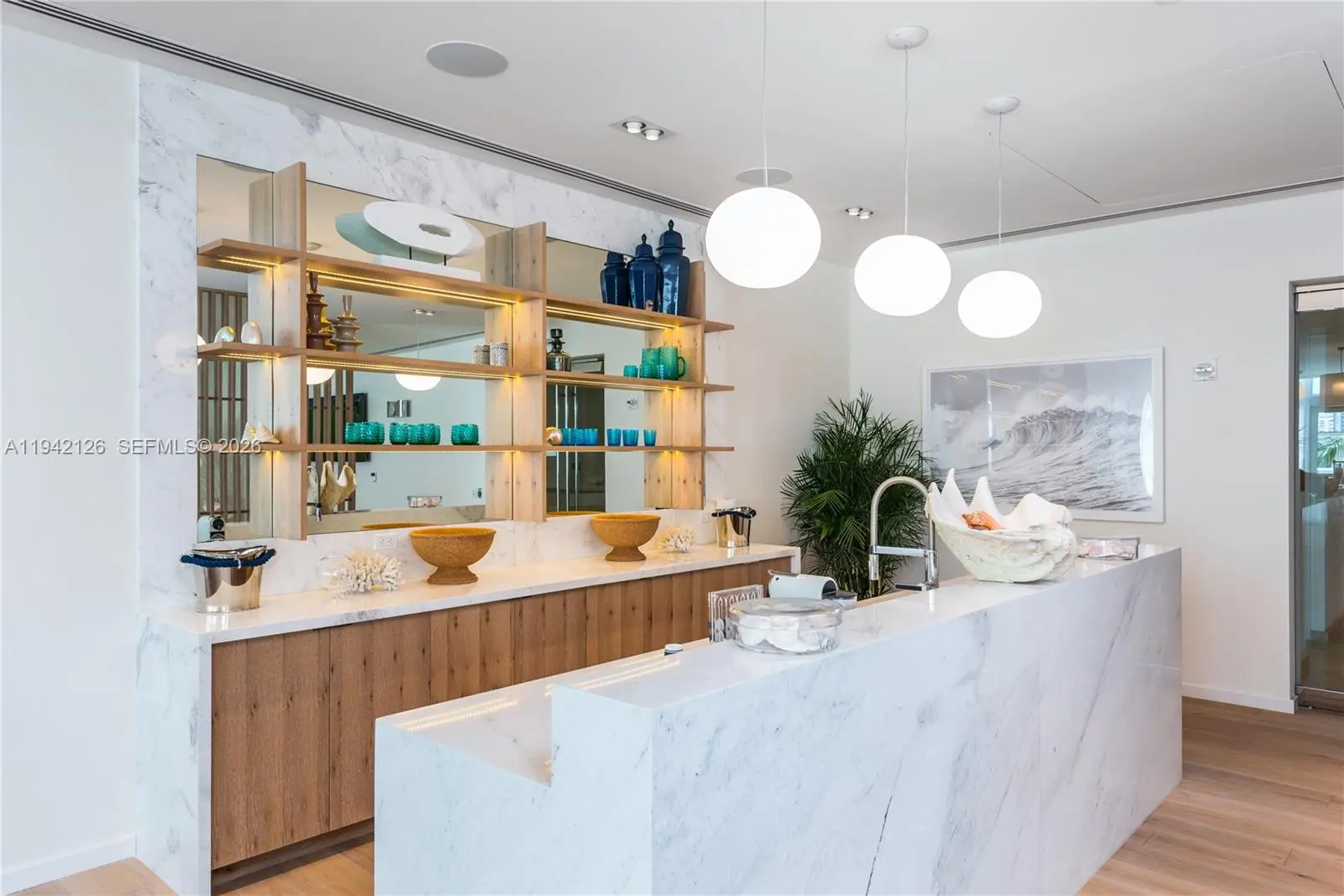 Photo of Listing #A11942126