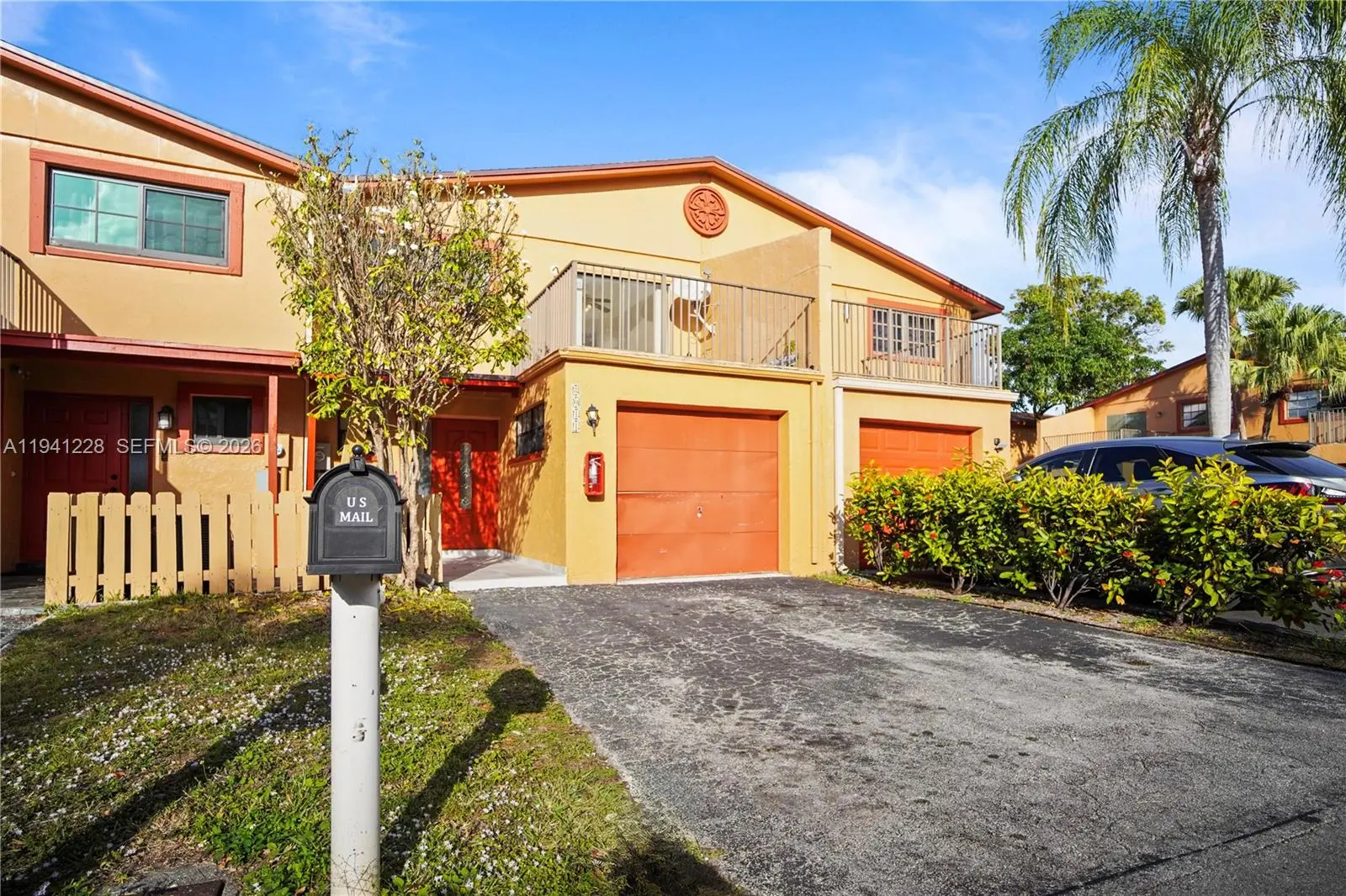 Photo of Listing #A11941228