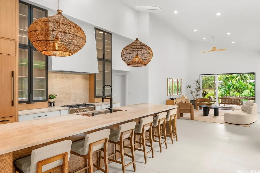 1251 Kainui Drive, Kailua