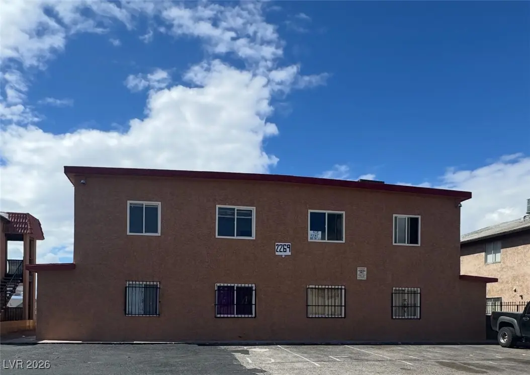 Photo of Listing #2745858