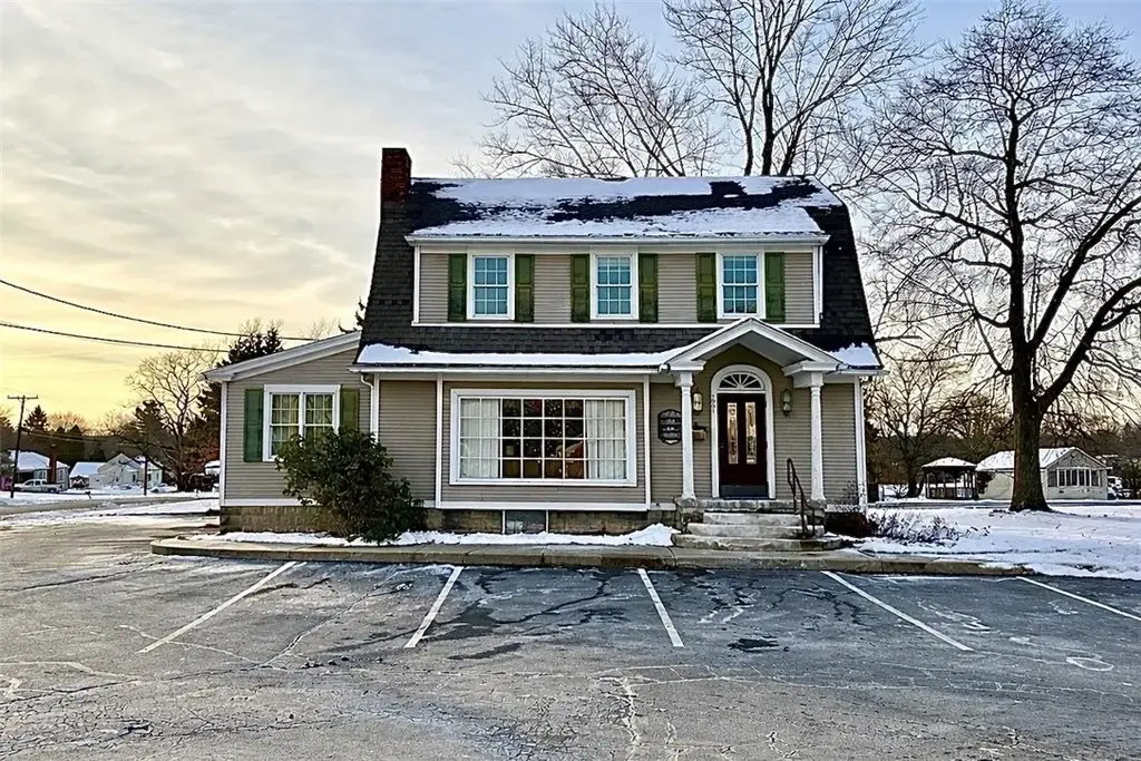 3001 Wilmington Road, Neshannock