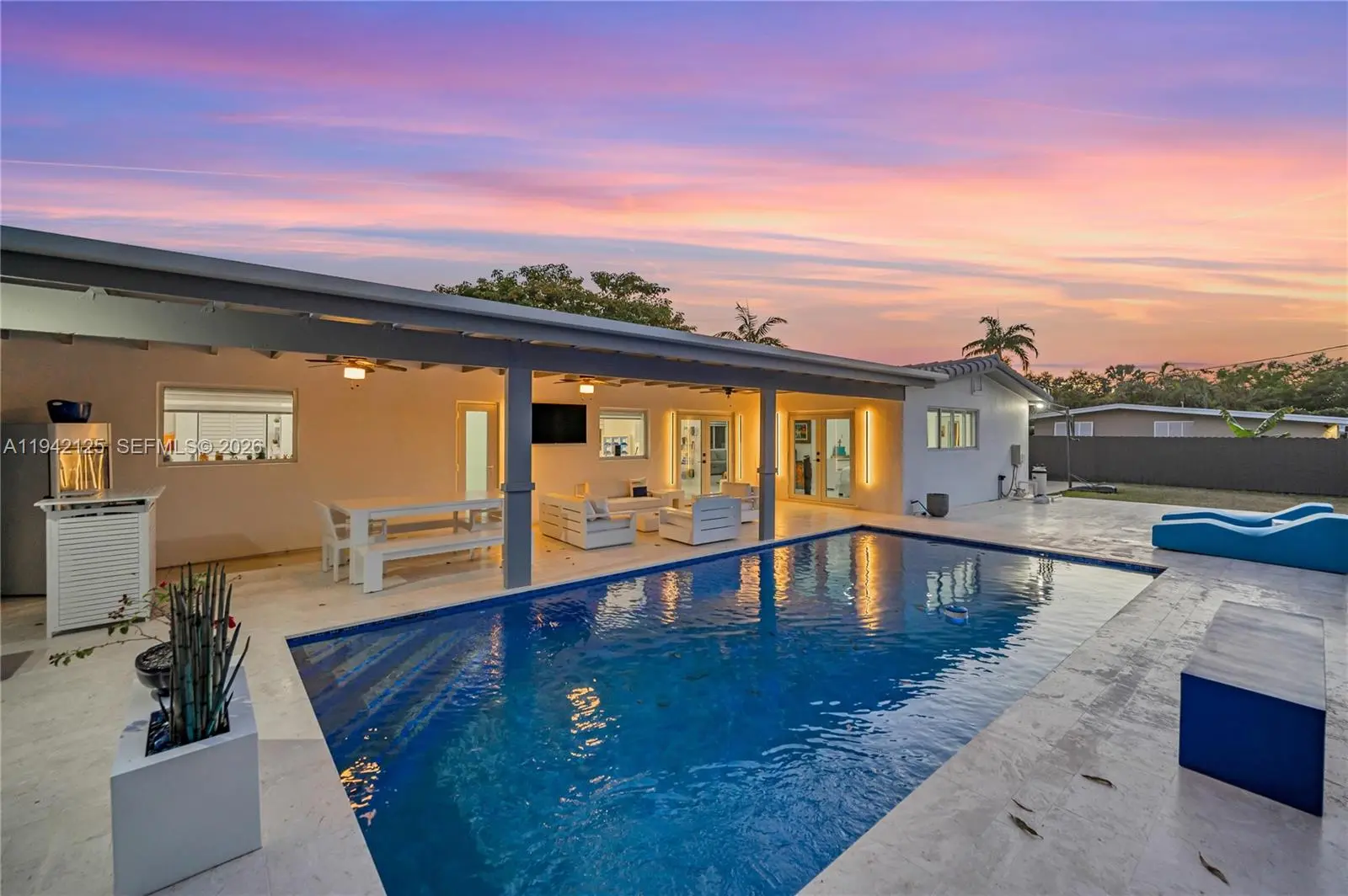 Photo of Listing #A11942125