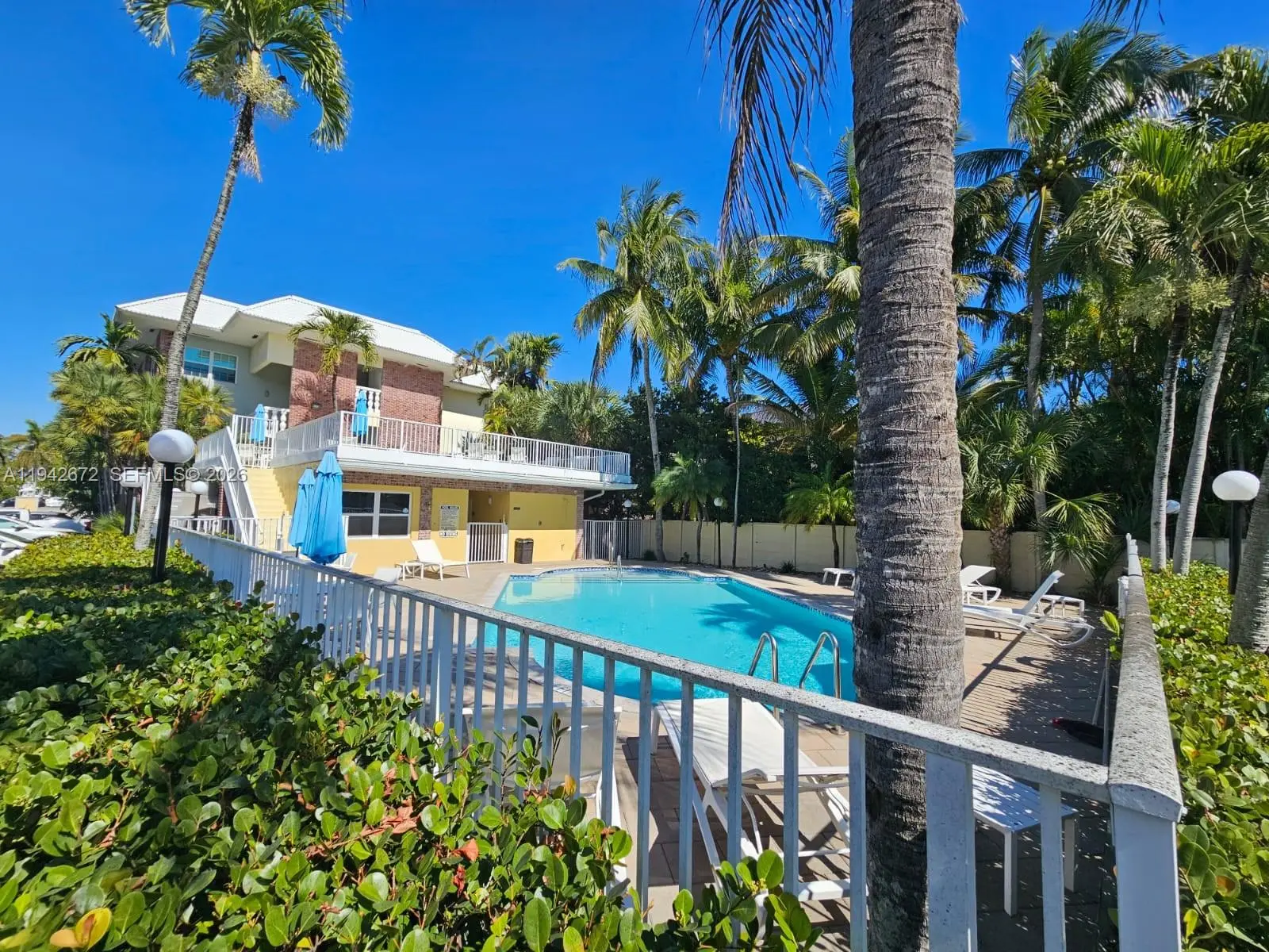 Photo of Listing #A11942672