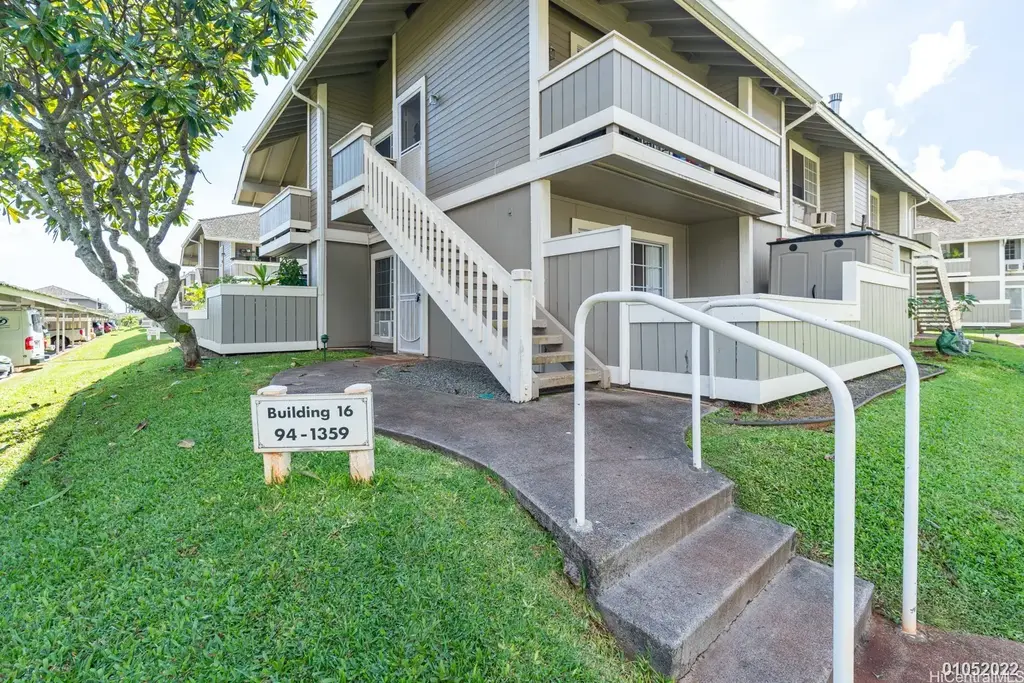 94-1359 Kulewa Loop # 16d, Waipahu