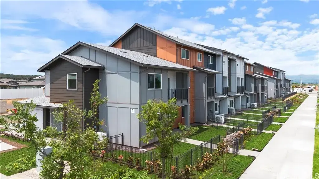 91-1170 Hoonaauao Street # 1605, Kapolei