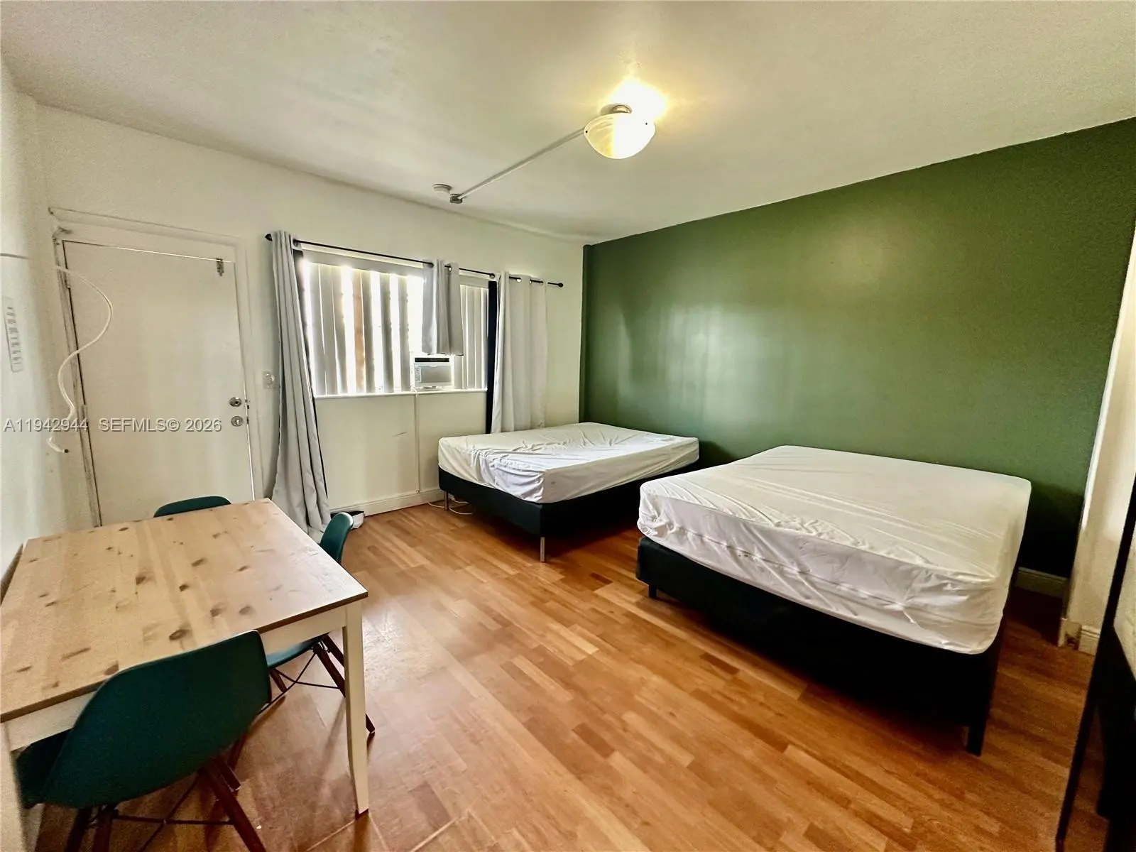 Photo of Listing #A11942944