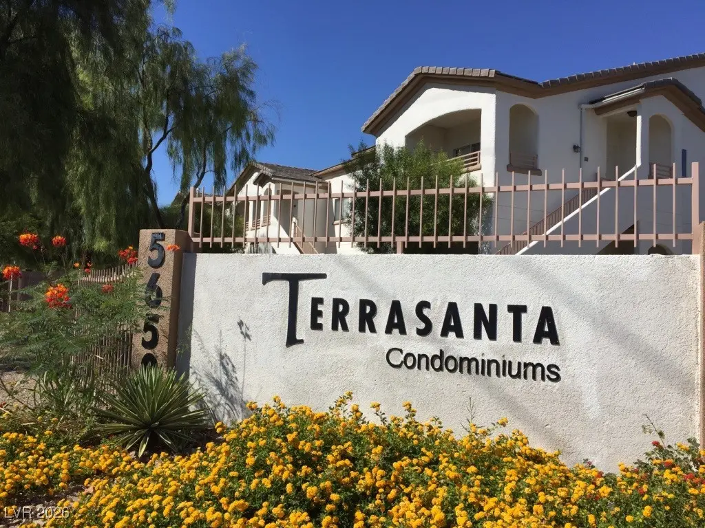 Photo of Listing #2745476