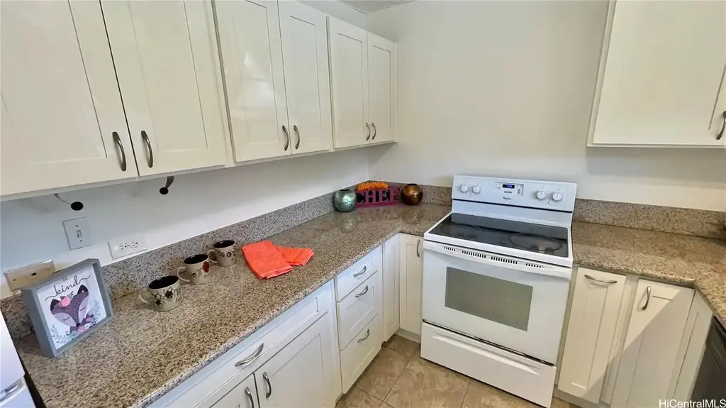 1457 Hunakai Street # 1, Honolulu