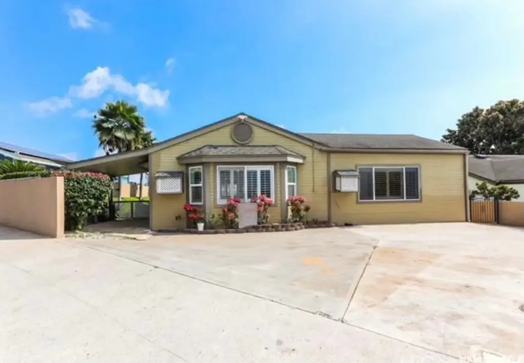 92-111 Ulele Place, Kapolei