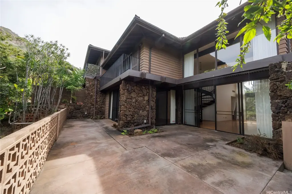 3051 La Pietra Circle # 37, Honolulu