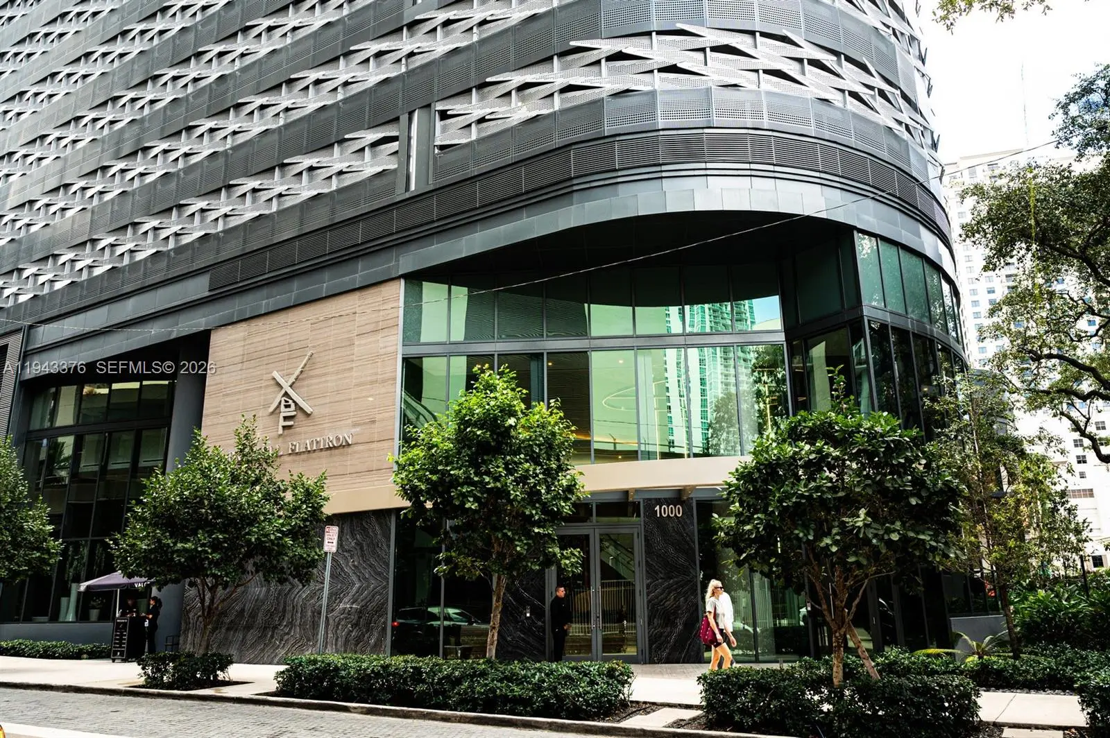 Photo of Listing #A11943376