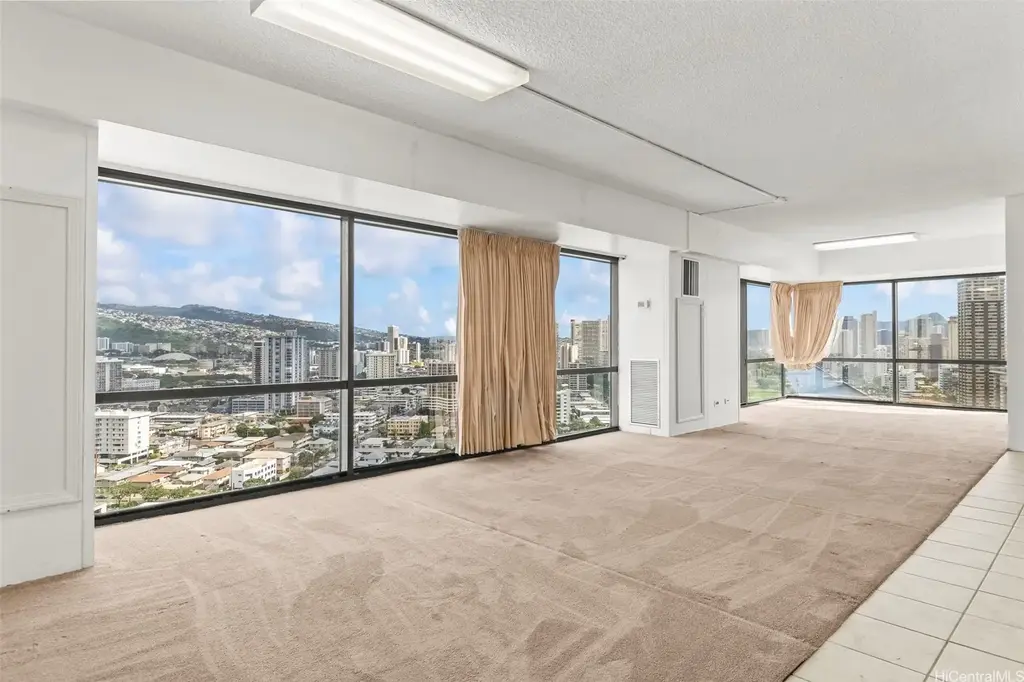 1750 Kalakaua Avenue # 2503, Honolulu