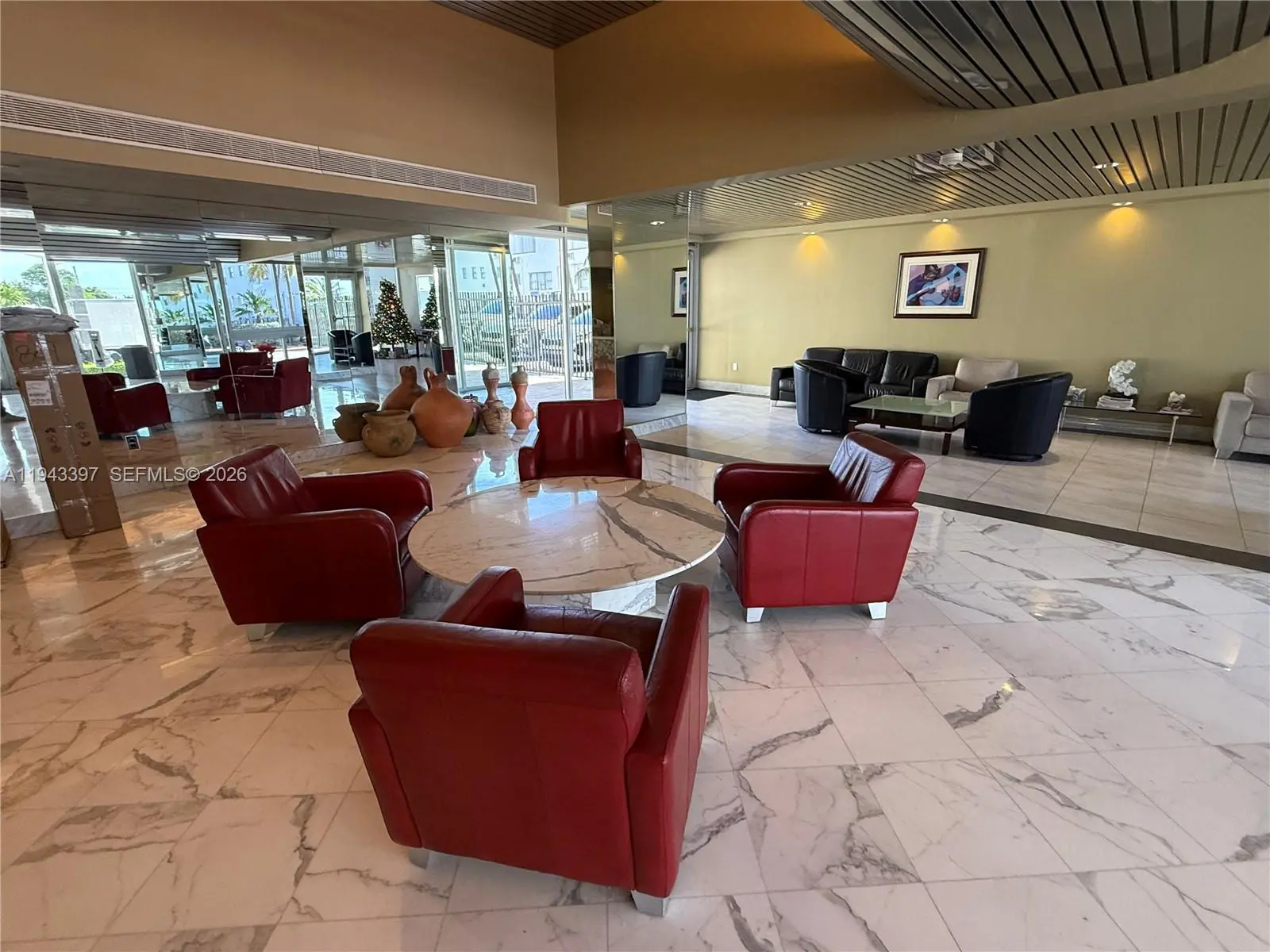 Photo of Listing #A11943397