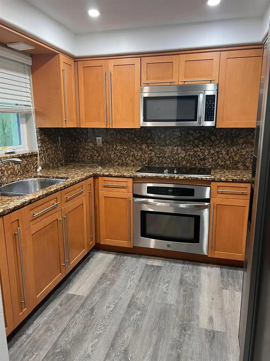 Photo of Listing #A11941807